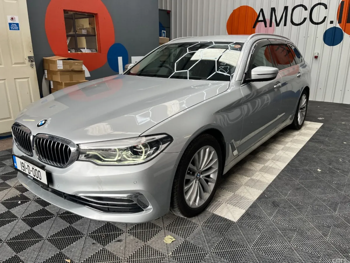 BMW 3-Series Estate, Diesel, 2019, Silver
