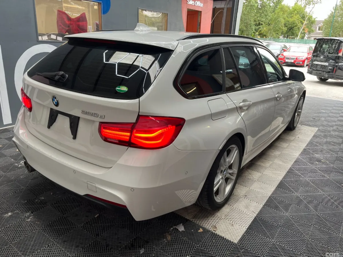 BMW 3-Series Estate, Diesel, 2019, White