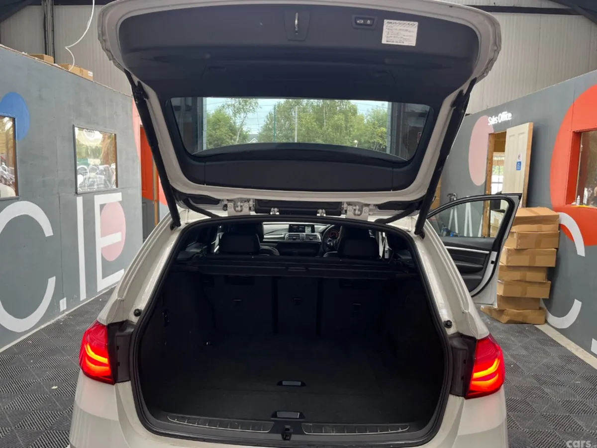 BMW 3-Series Estate, Diesel, 2019, White