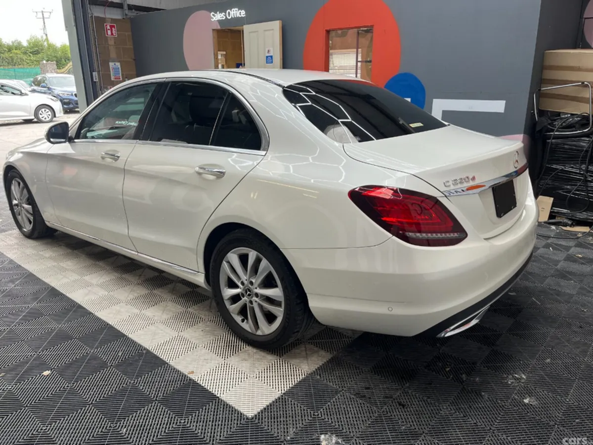 Mercedes-Benz C-Class Saloon, Diesel, 2019, White