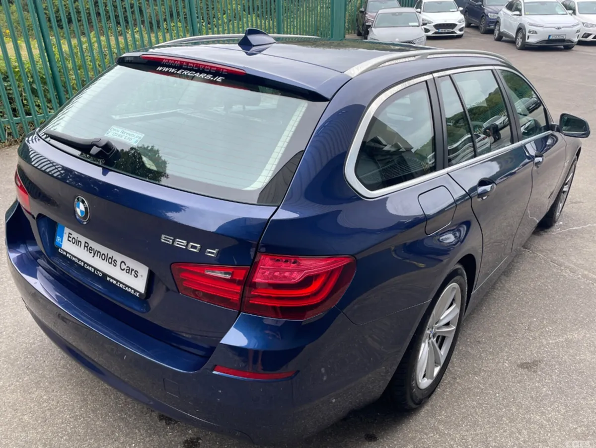 BMW 5-Series Estate, Diesel, 2016, Blue