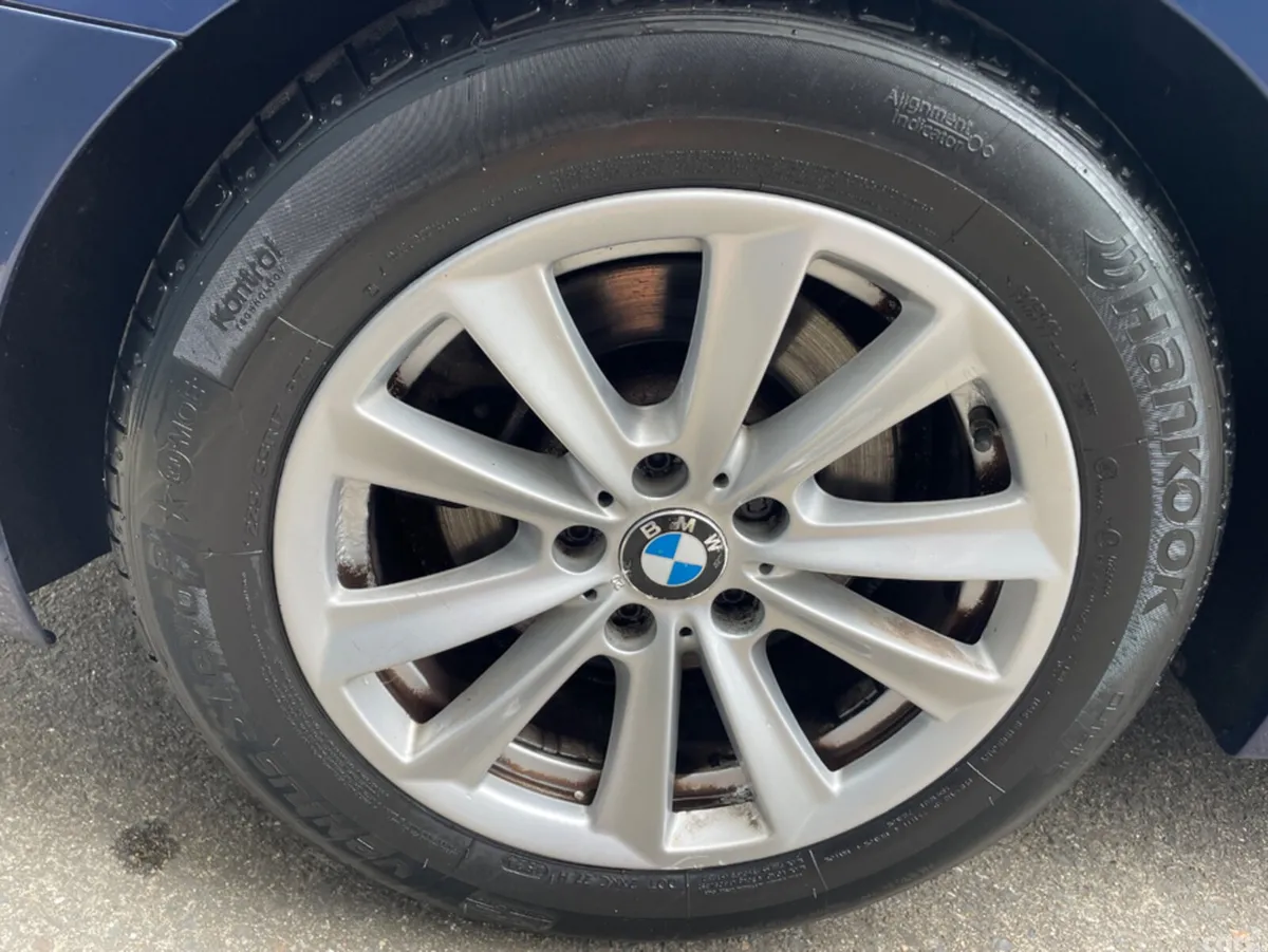 BMW 5-Series Estate, Diesel, 2016, Blue