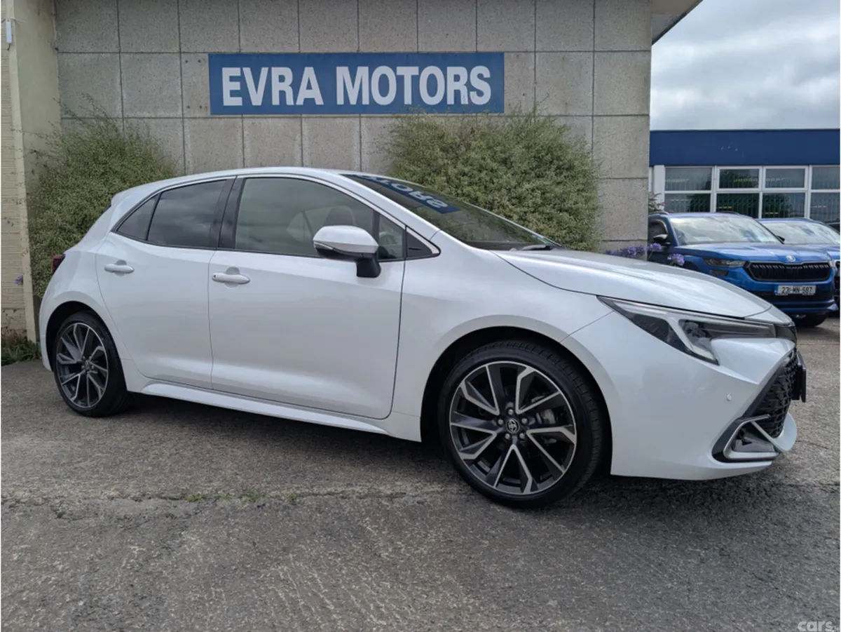 Toyota Corolla Hatchback, Petrol Hybrid, 2025, White