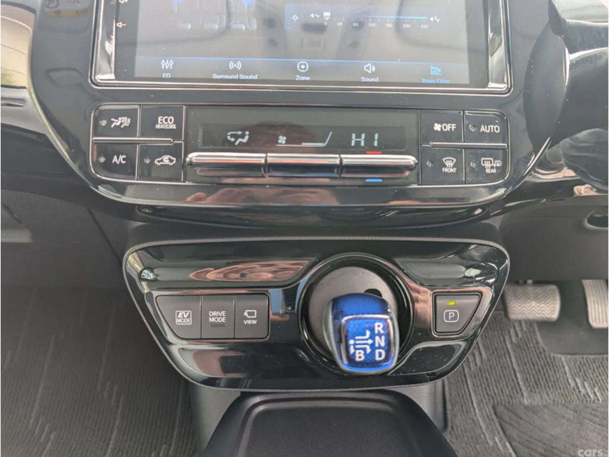 Toyota Prius Saloon, Petrol Hybrid, 2020, Silver