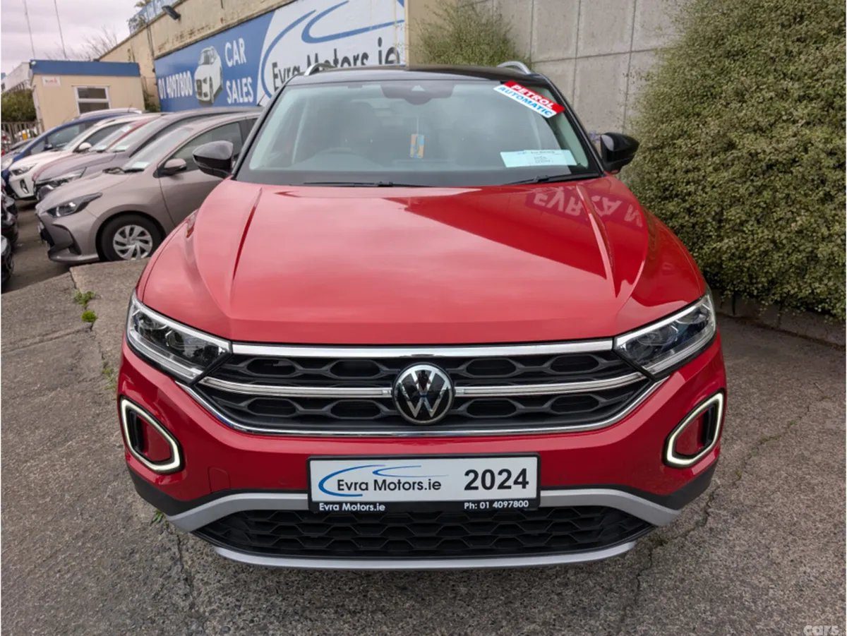 Volkswagen T-Roc SUV, Petrol, 2024, Red