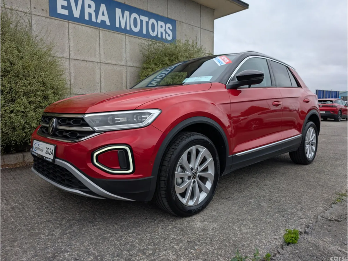 Volkswagen T-Roc SUV, Petrol, 2024, Red