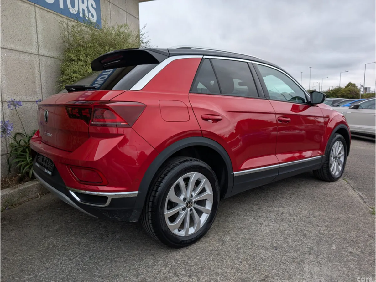 Volkswagen T-Roc SUV, Petrol, 2024, Red