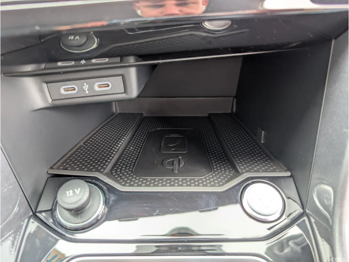 Volkswagen T-Roc SUV, Petrol, 2024, Red
