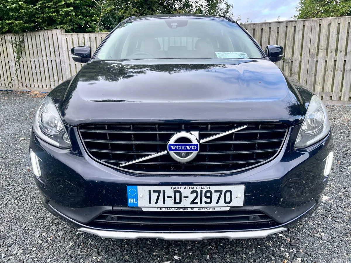 Volvo XC60 SUV, Diesel, 2017, Blue
