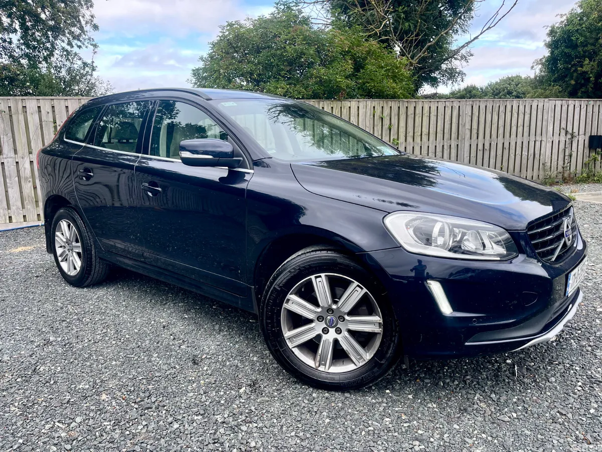 Volvo XC60 SUV, Diesel, 2017, Blue