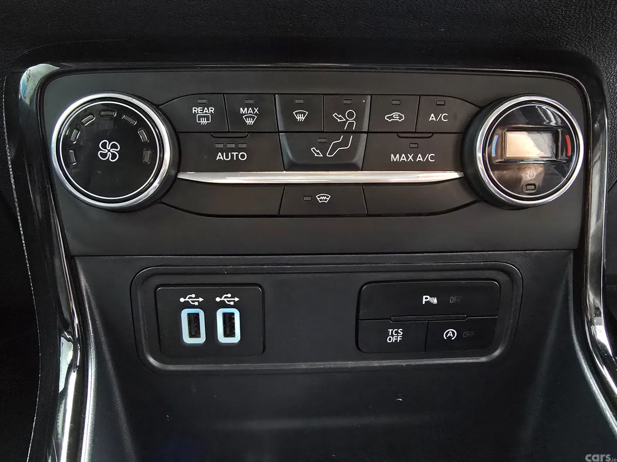 Ford EcoSport SUV, Petrol, 2020, Blue
