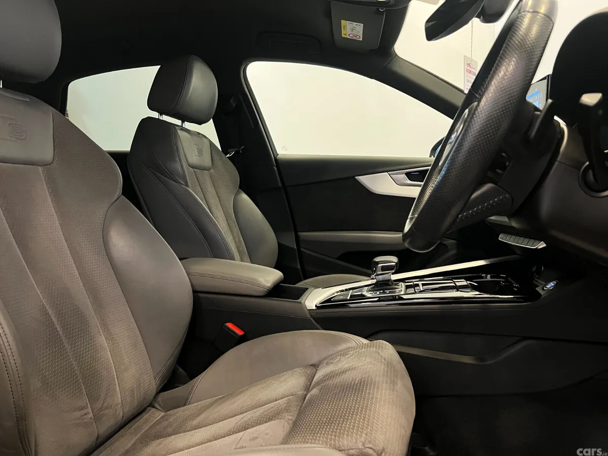 Audi A4 Saloon, Diesel, 2021, Grey
