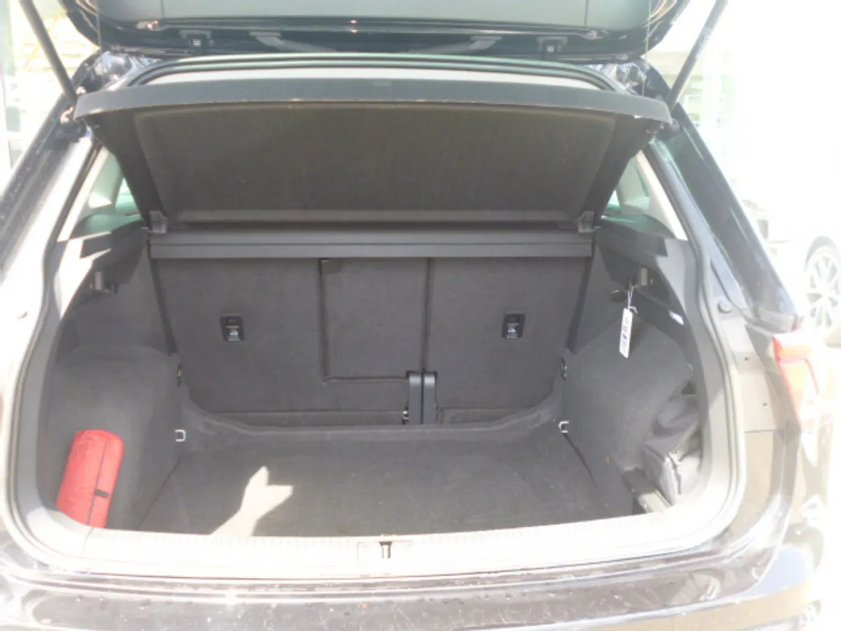 Volkswagen Tiguan SUV, Diesel, 2023, Black