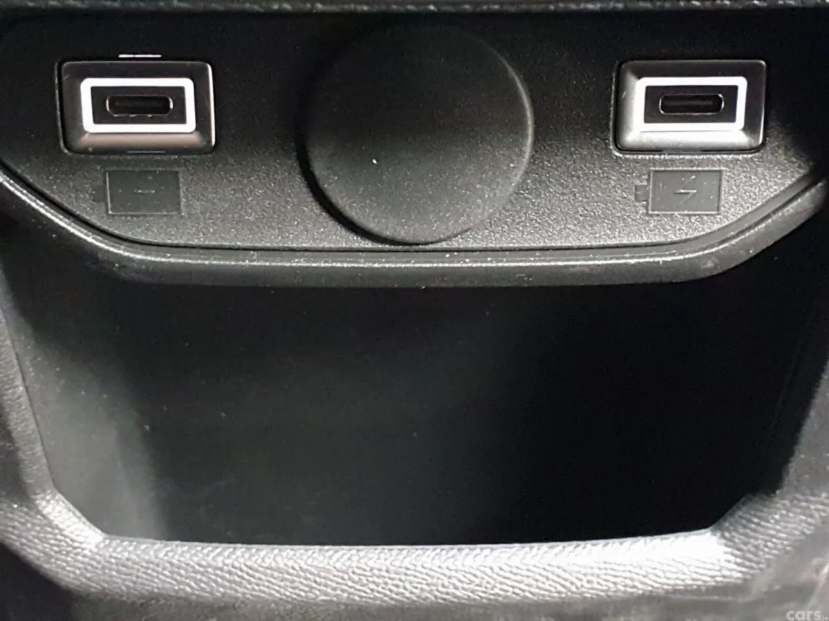 Peugeot 5008 MPV, Petrol, 2025, Grey