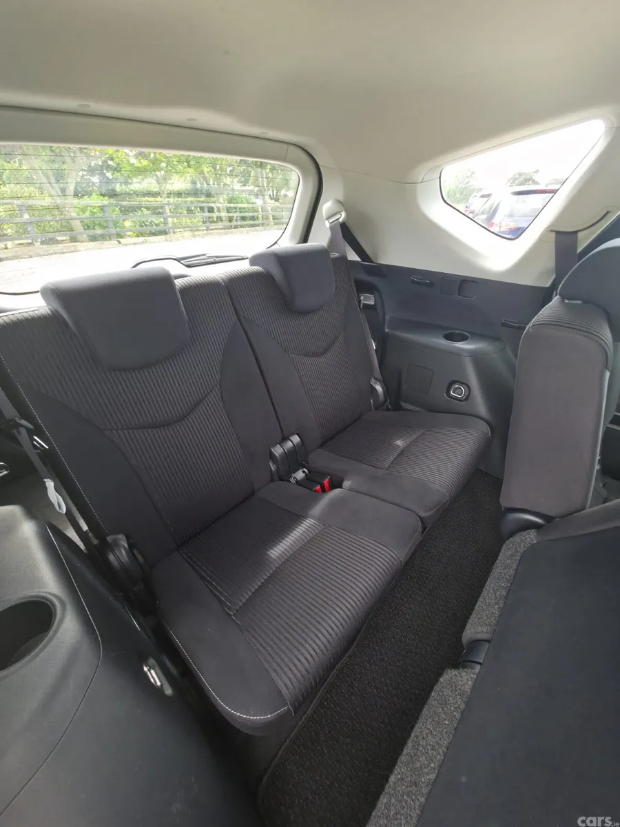 Toyota Prius Estate, Petrol Hybrid, 2017, Blue