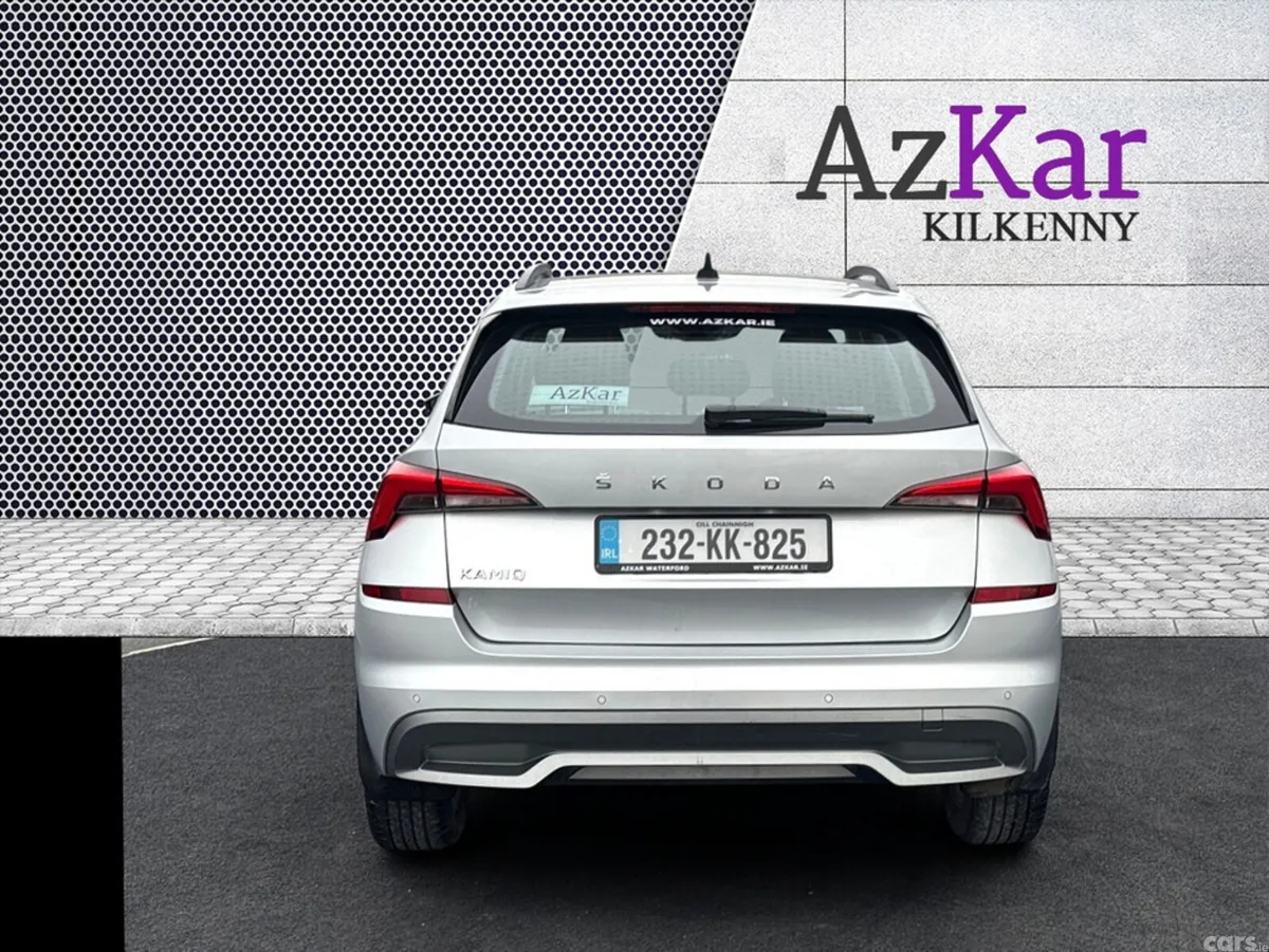 Skoda Kamiq Hatchback, Petrol, 2023, Grey