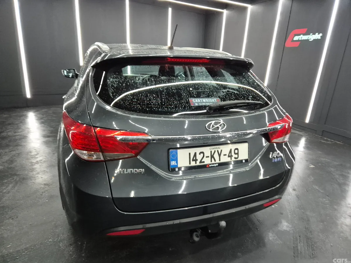 Hyundai i40 Estate/Jeep, Diesel, 2014, Grey