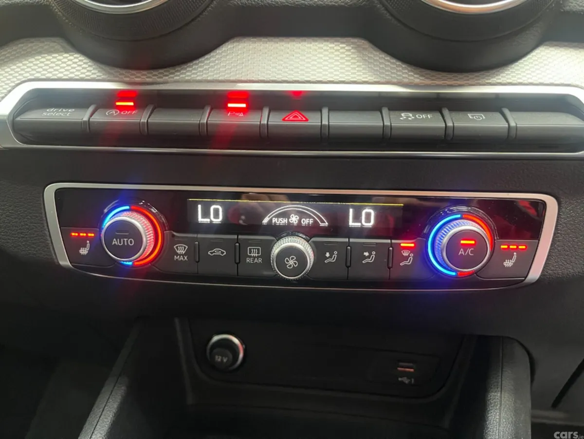 Audi Q2 SUV, Diesel, 2023, Blue