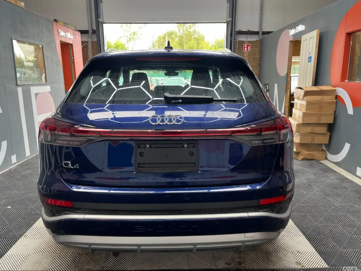 Audi Q4 e-tron SUV, Electric, 2025, Blue