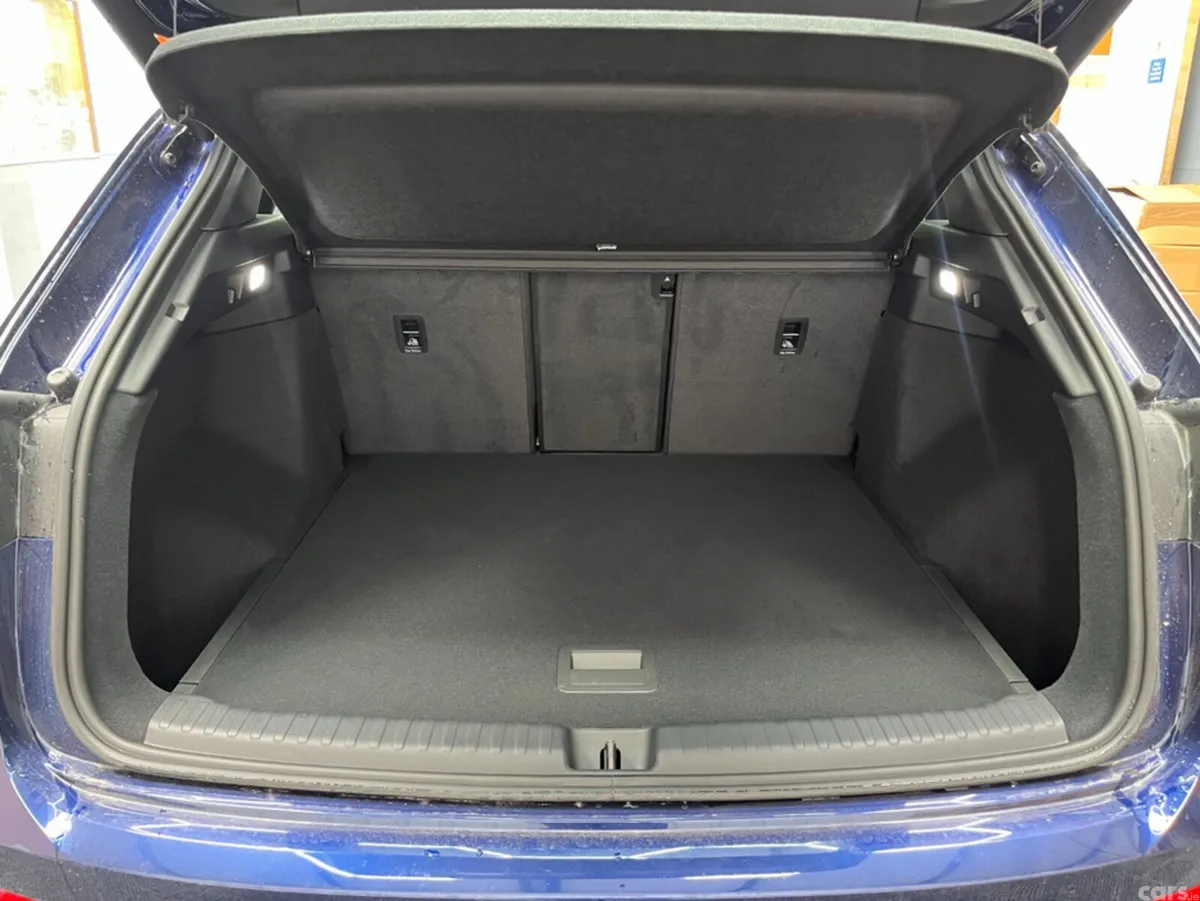 Audi Q4 e-tron SUV, Electric, 2025, Blue