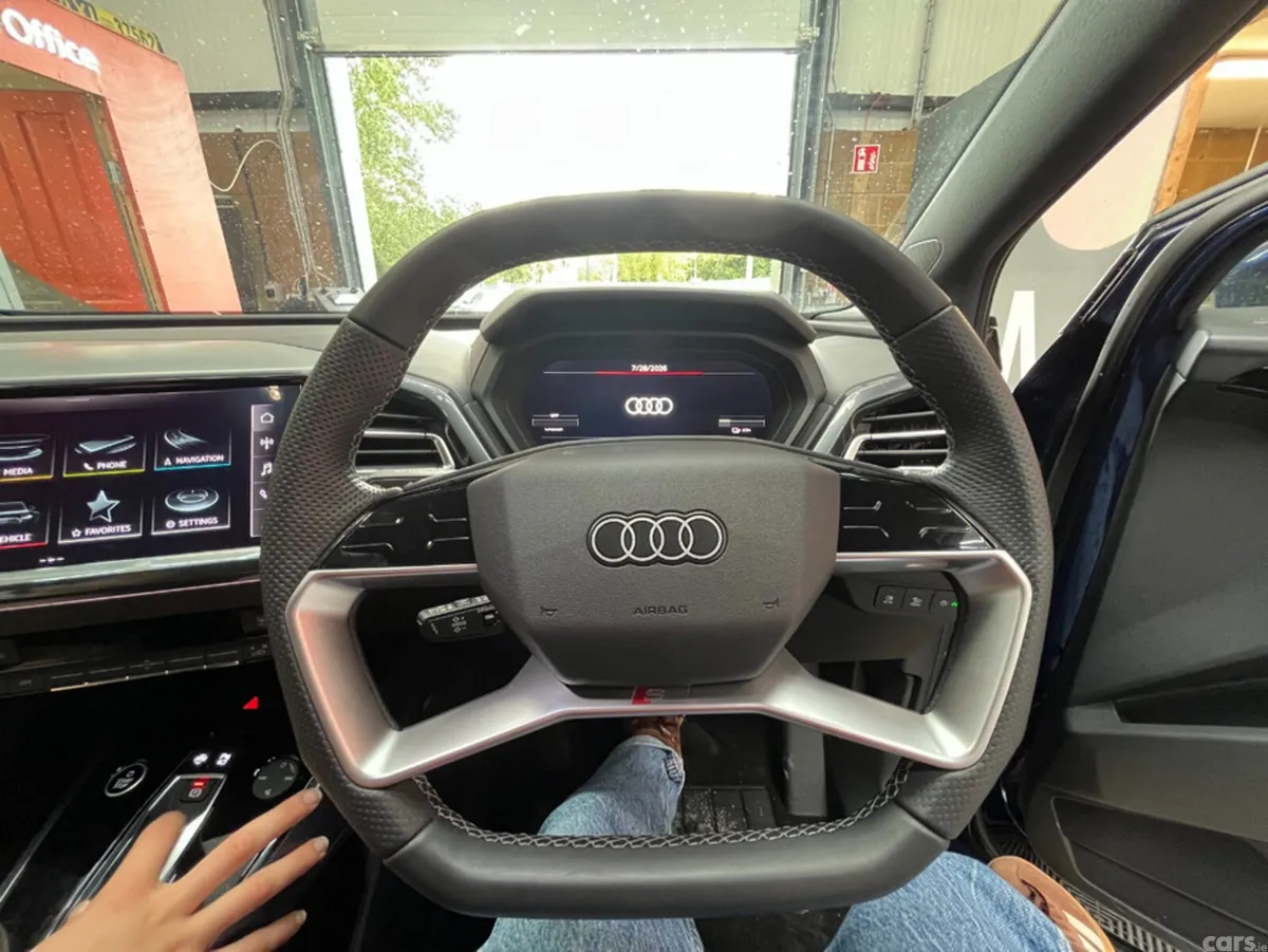 Audi Q4 e-tron SUV, Electric, 2025, Blue