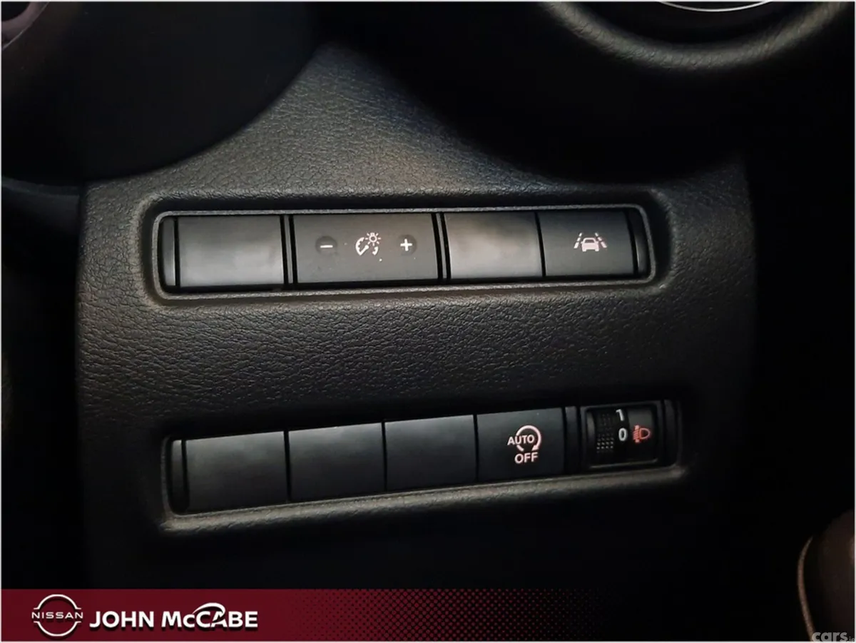 Nissan Juke MPV, Petrol, 2024, Grey