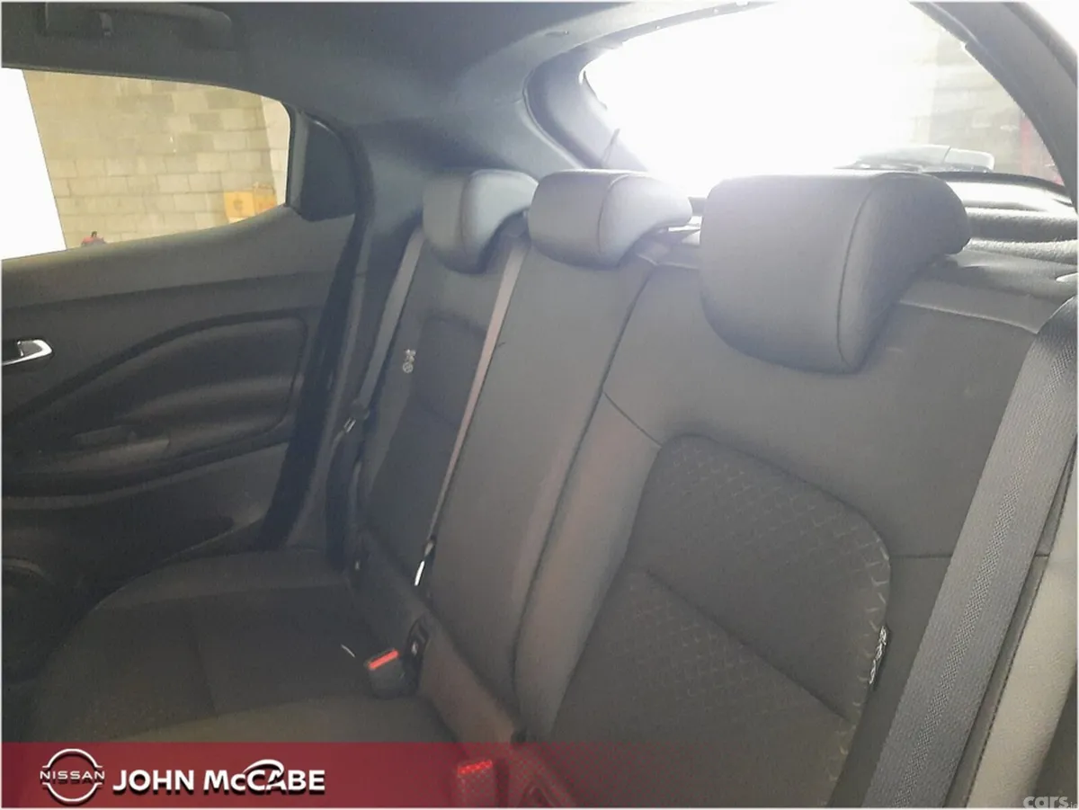Nissan Juke MPV, Petrol, 2024, Grey