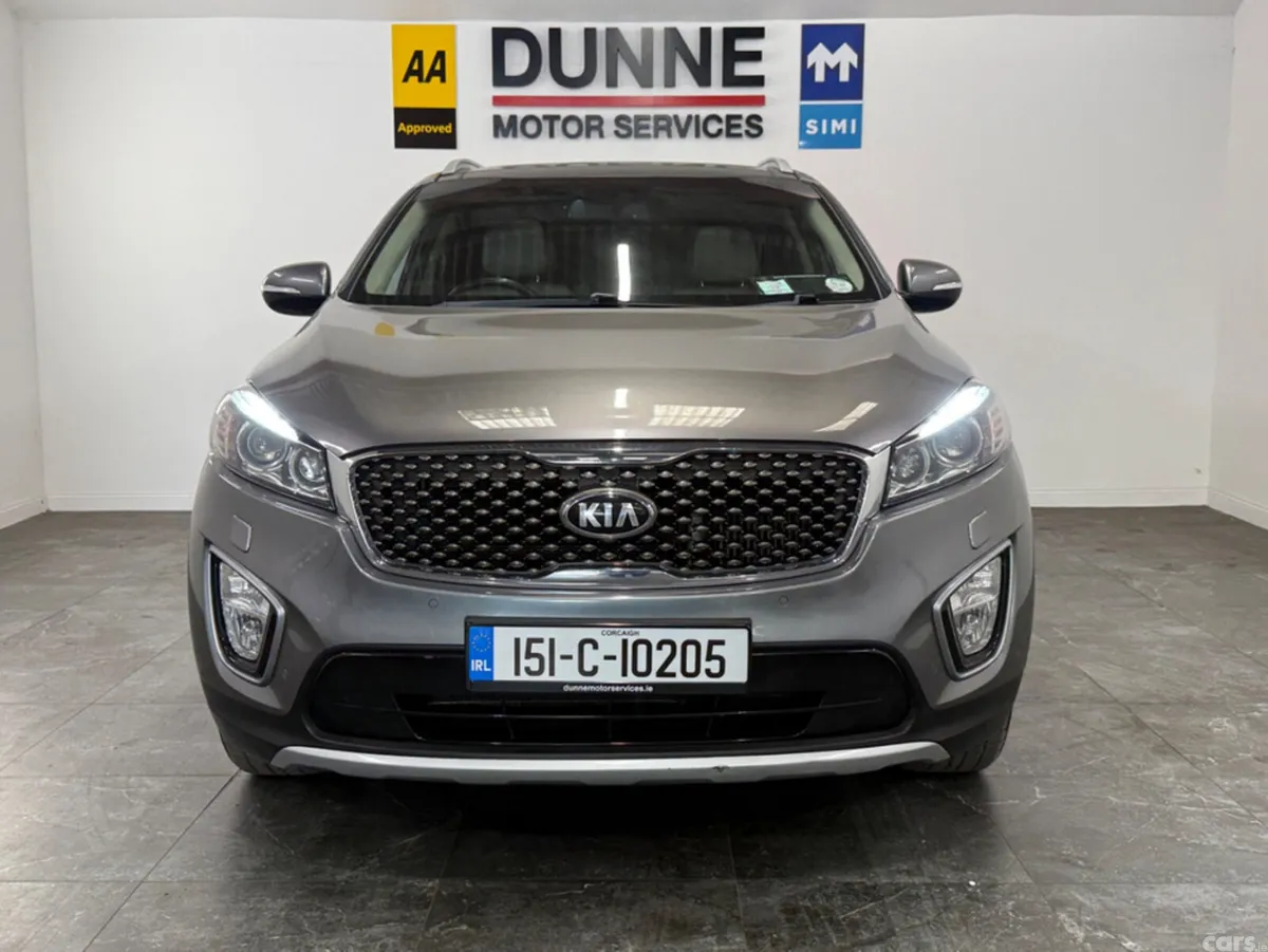 Kia Sorento SUV, Diesel, 2015, Grey
