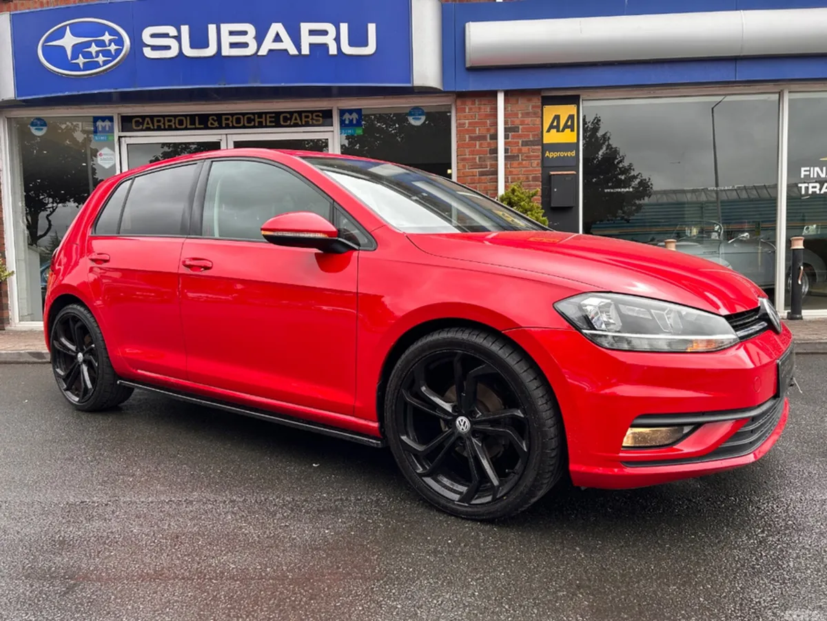Volkswagen Golf Hatchback, Petrol, 2019, Red