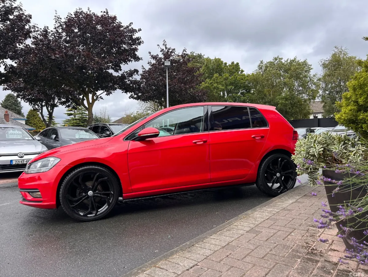 Volkswagen Golf Hatchback, Petrol, 2019, Red