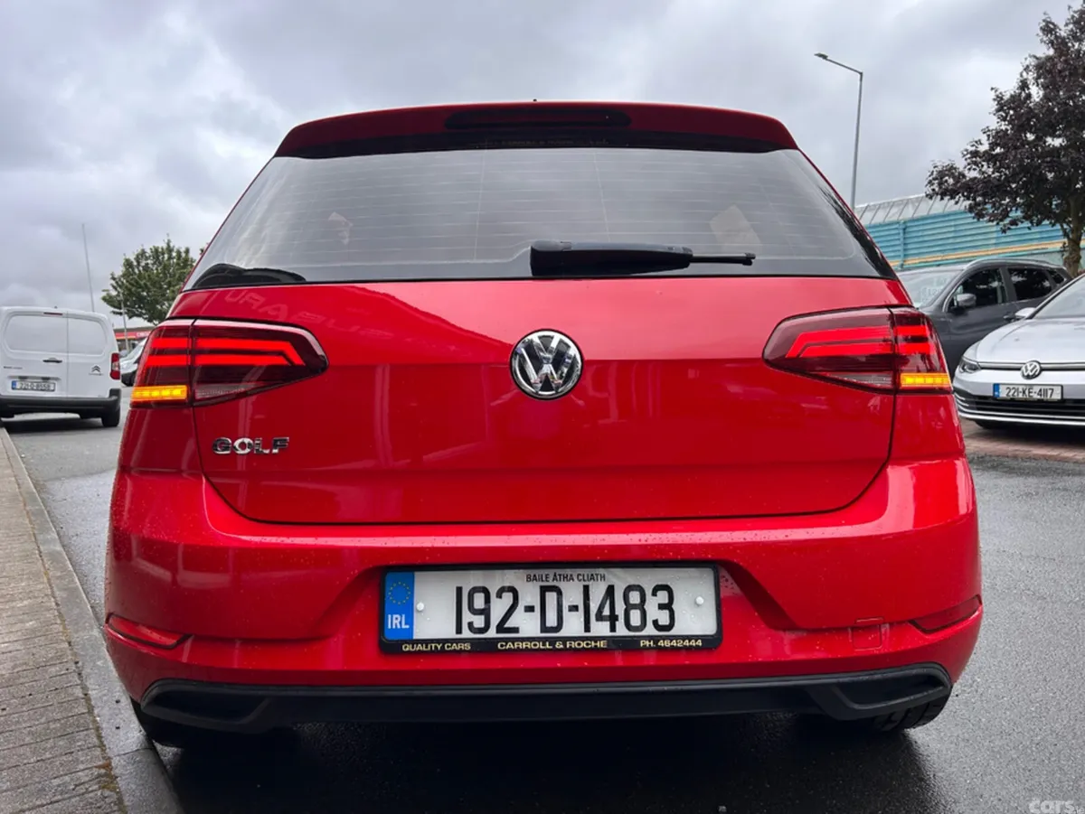 Volkswagen Golf Hatchback, Petrol, 2019, Red