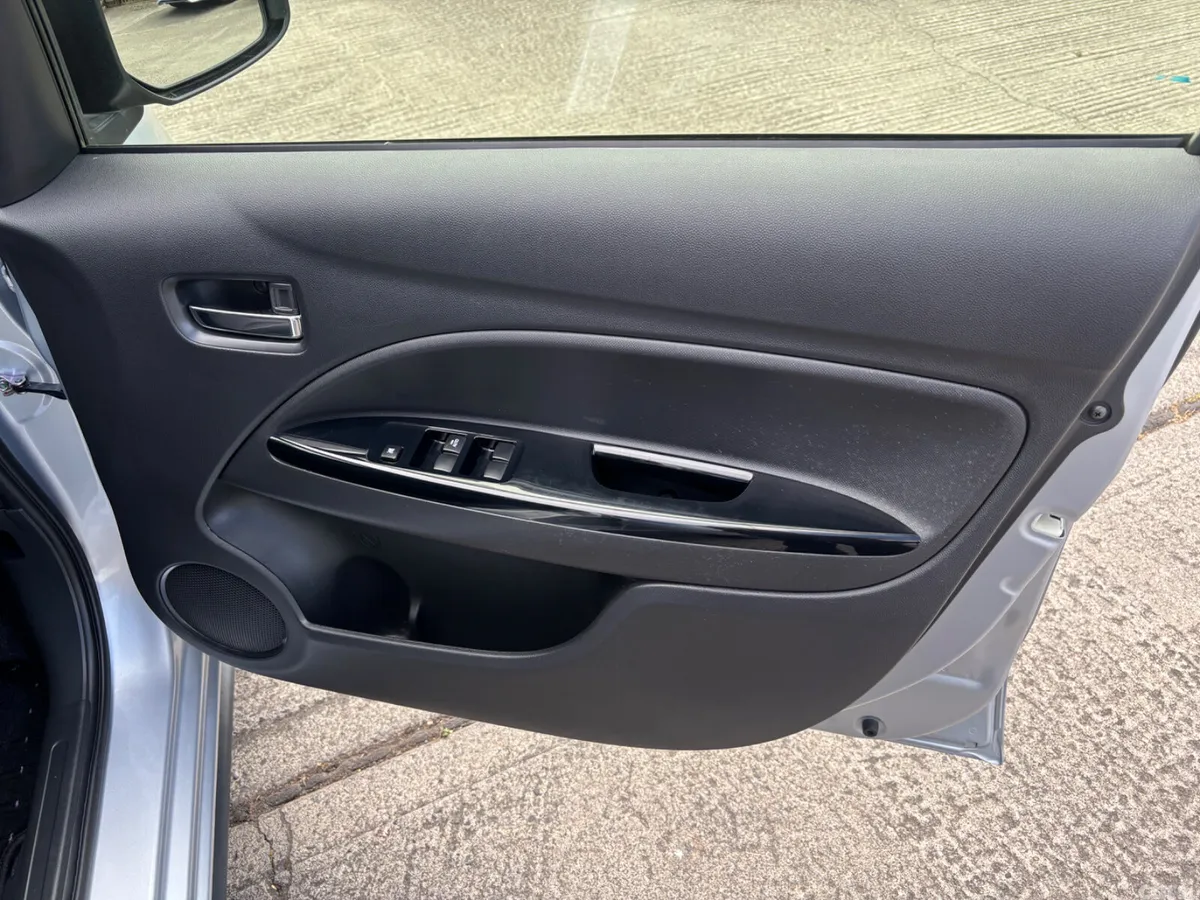 Mitsubishi Mirage Hatchback, Petrol, 2018, Silver