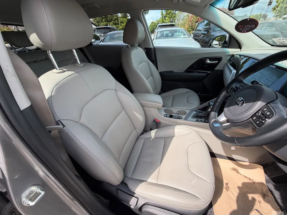 Kia Niro SUV, Petrol Plug-in Hybrid, 2021, Grey