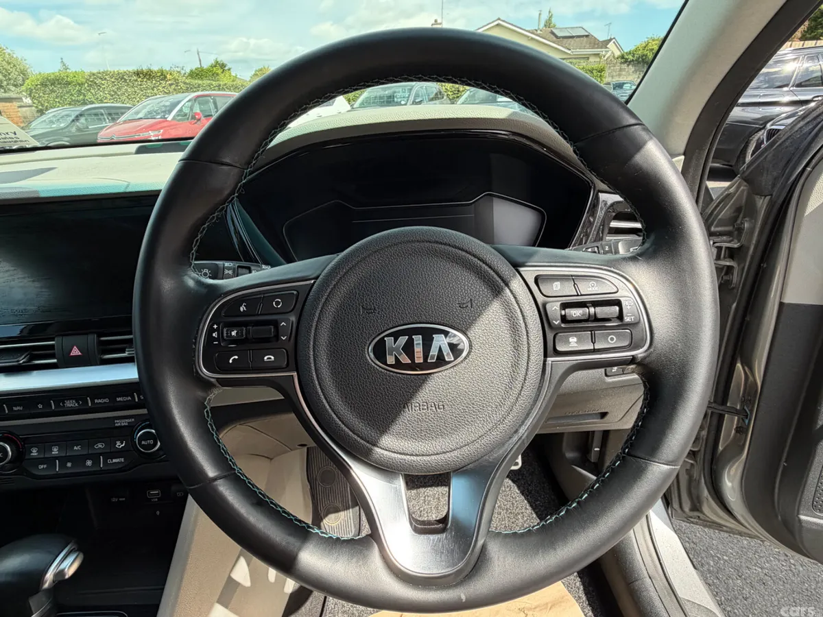 Kia Niro SUV, Petrol Plug-in Hybrid, 2021, Grey