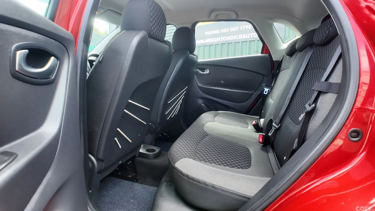 Renault Captur Hatchback, Diesel, 2018, Red