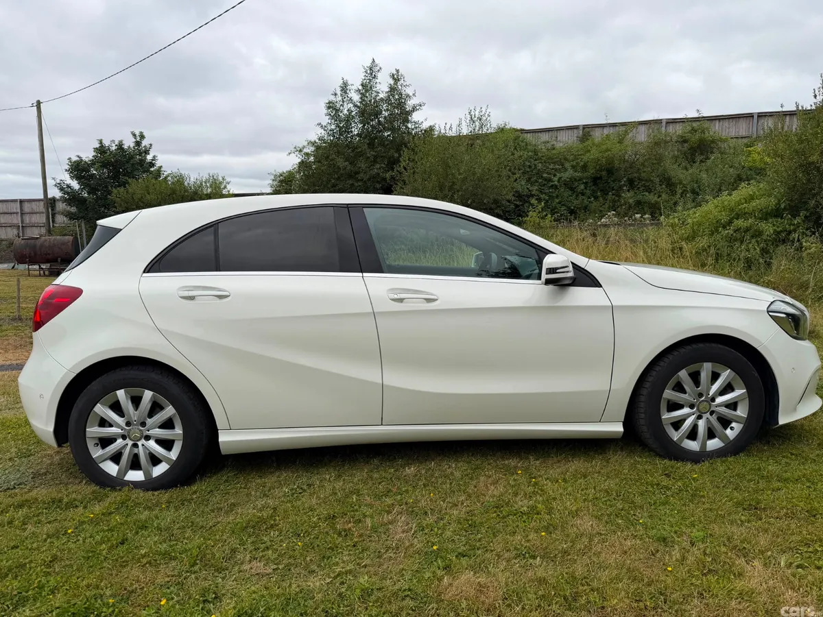 Mercedes-Benz A-Class Hatchback, Petrol, 2016, White