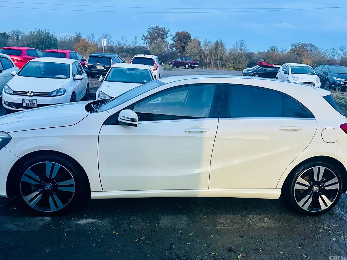 Mercedes-Benz A-Class Hatchback, Petrol, 2014, White