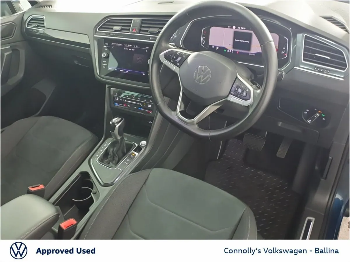 Volkswagen Tiguan SUV, Petrol, 2021, Blue