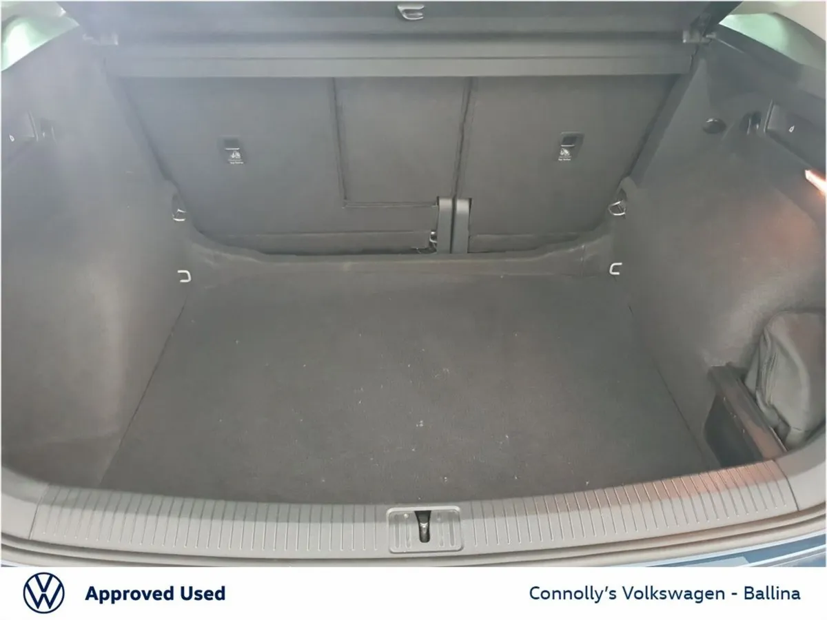 Volkswagen Tiguan SUV, Petrol, 2021, Blue