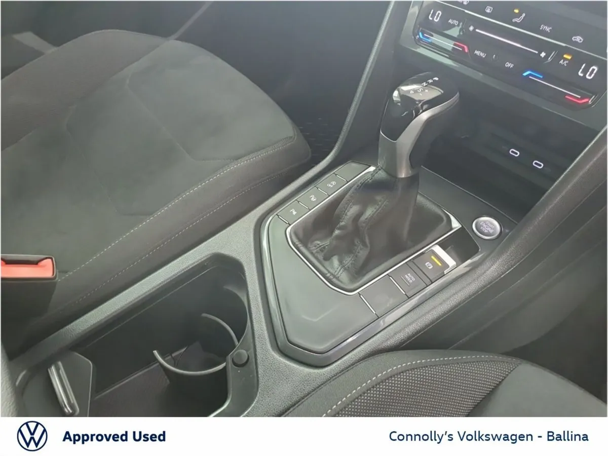 Volkswagen Tiguan SUV, Petrol, 2021, Blue