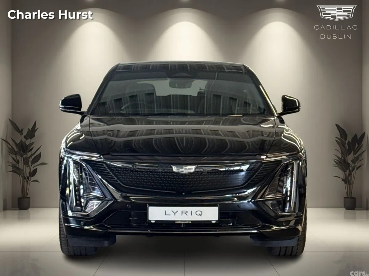 Cadillac Lyriq Hatchback, Electric, 2026, Black