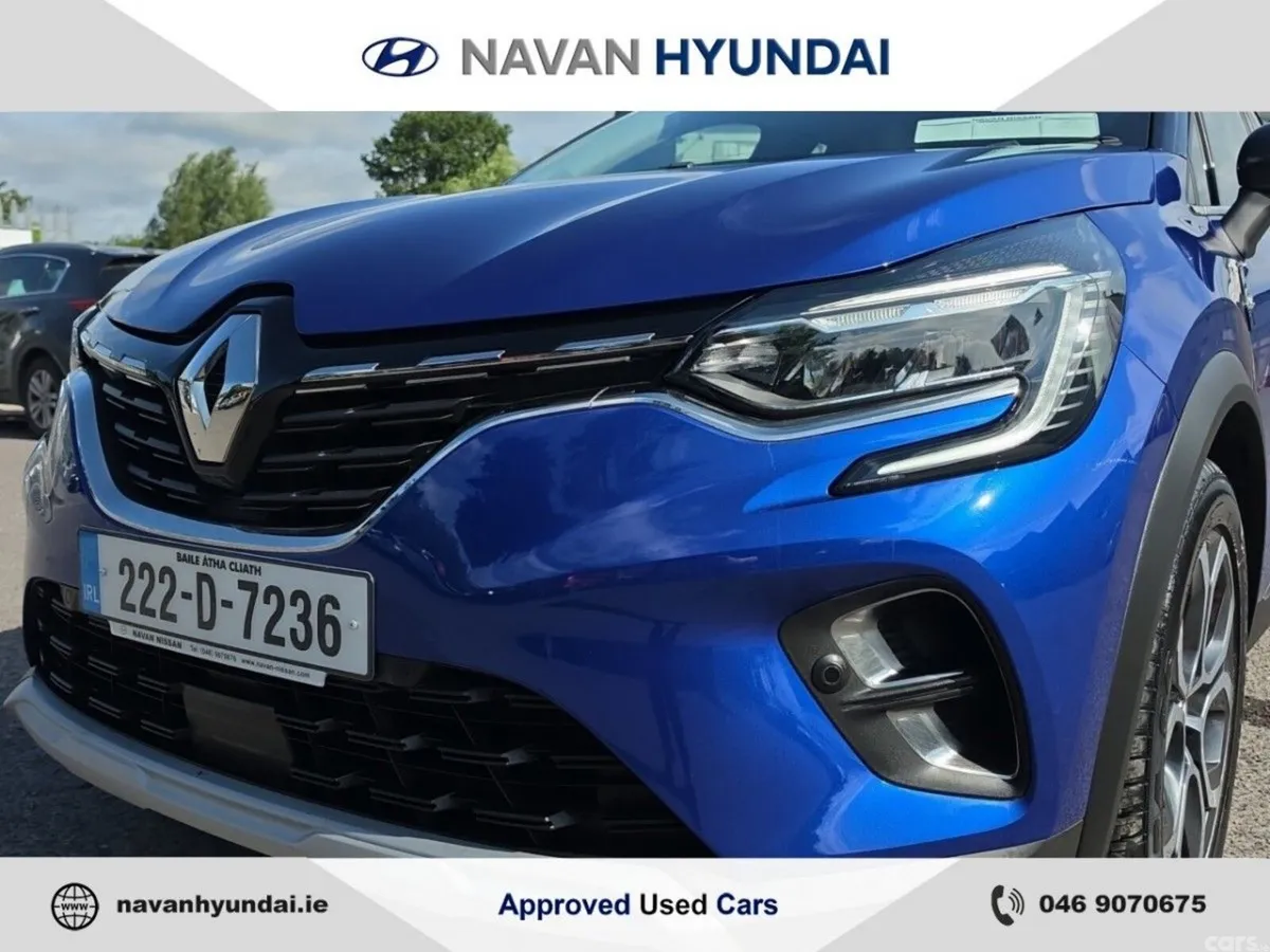 Renault Captur Hatchback, Petrol, 2022, Blue