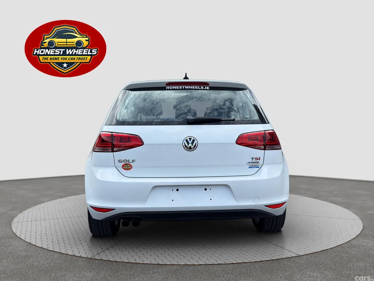 Volkswagen Golf Hatchback, Petrol, 2016, White