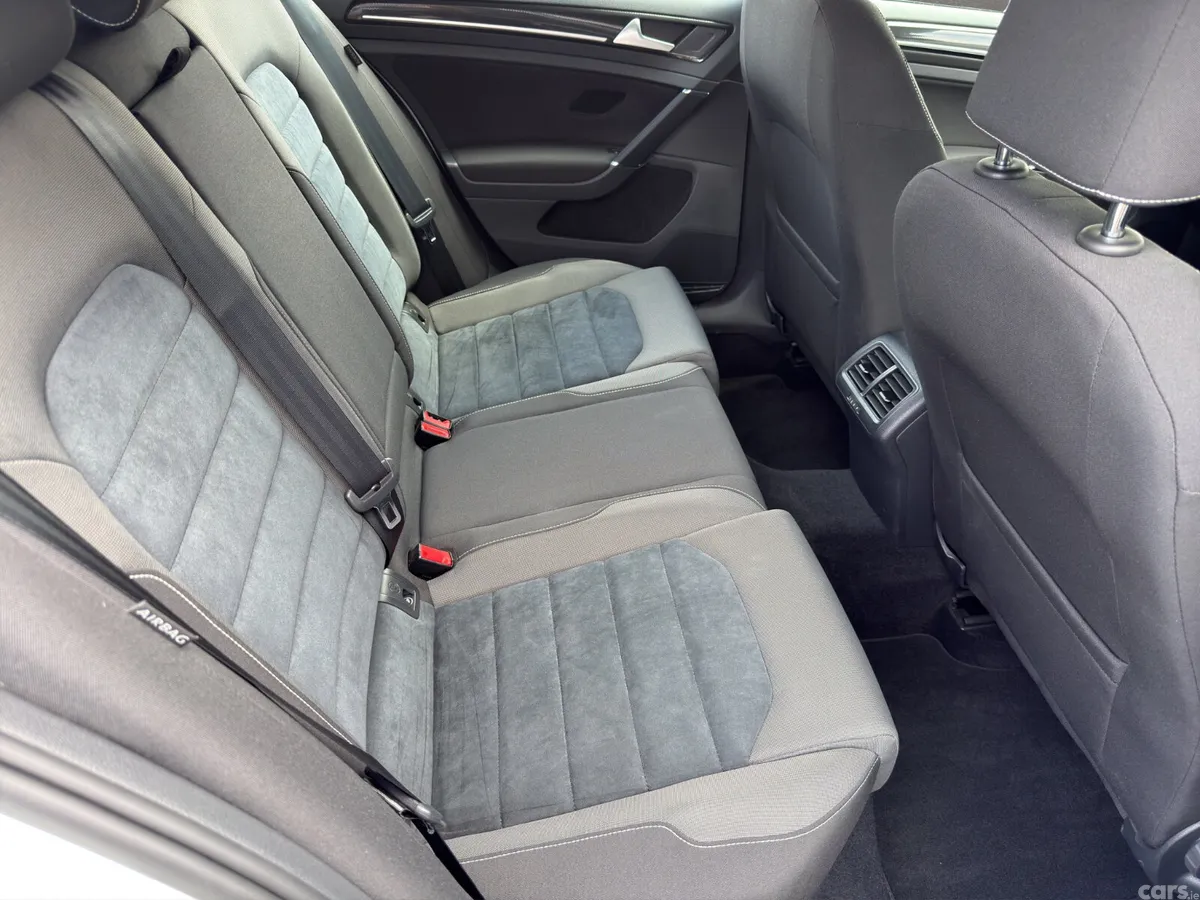 Volkswagen Golf Hatchback, Petrol, 2016, White