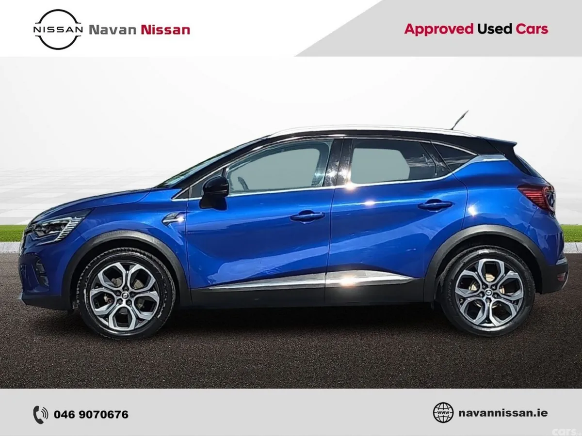 Renault Captur Hatchback, Petrol, 2022, Blue