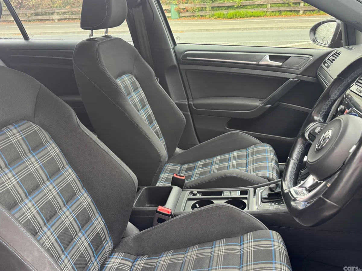 Volkswagen Golf Hatchback, Petrol Plug-in Hybrid, 2018, Grey