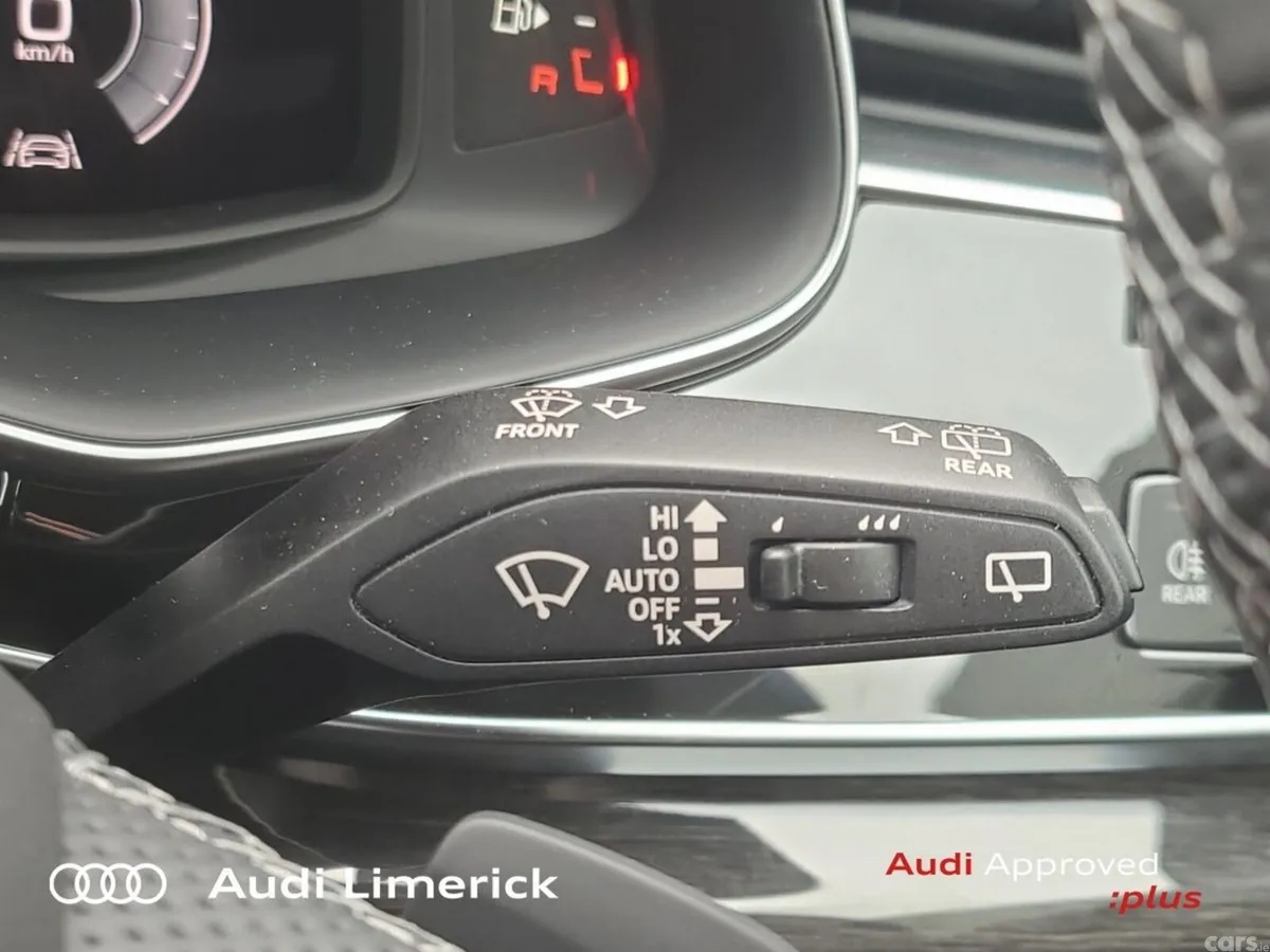 Audi Q8 SUV, Petrol Plug-in Hybrid, 2026, Blue