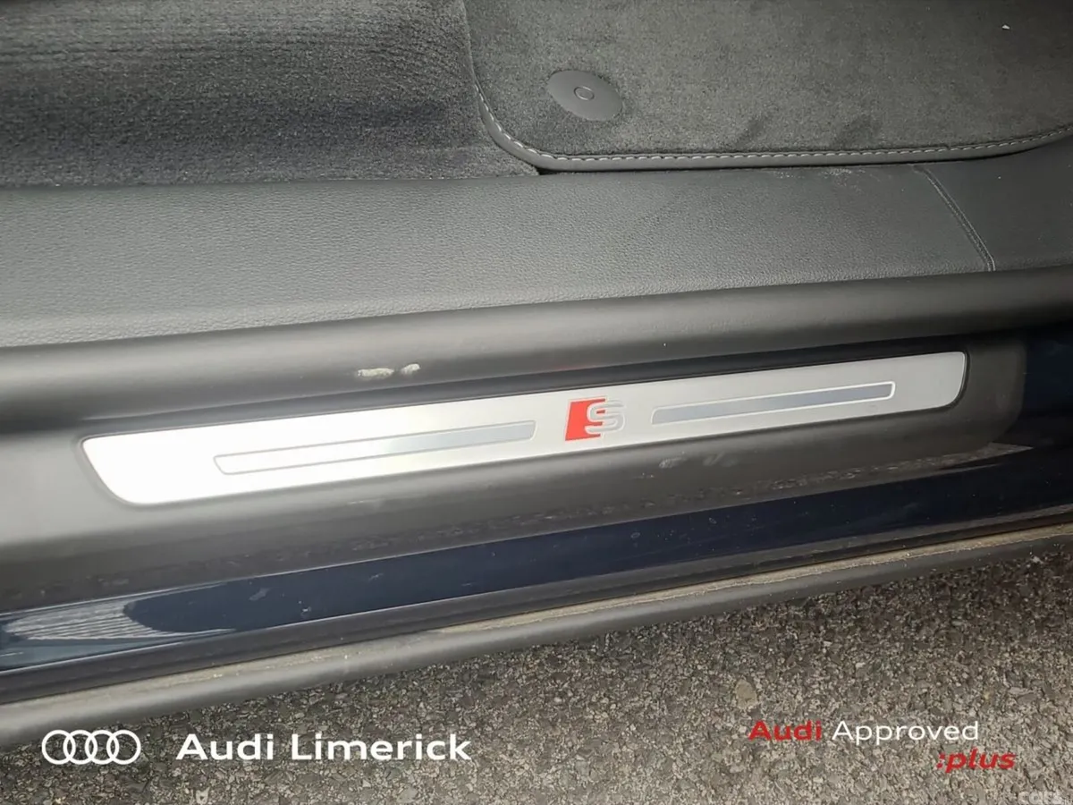 Audi Q8 SUV, Petrol Plug-in Hybrid, 2026, Blue