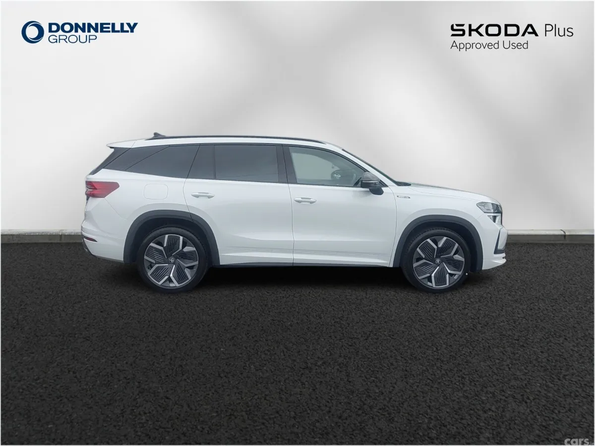 Skoda Kodiaq Estate, Diesel, 2026, White