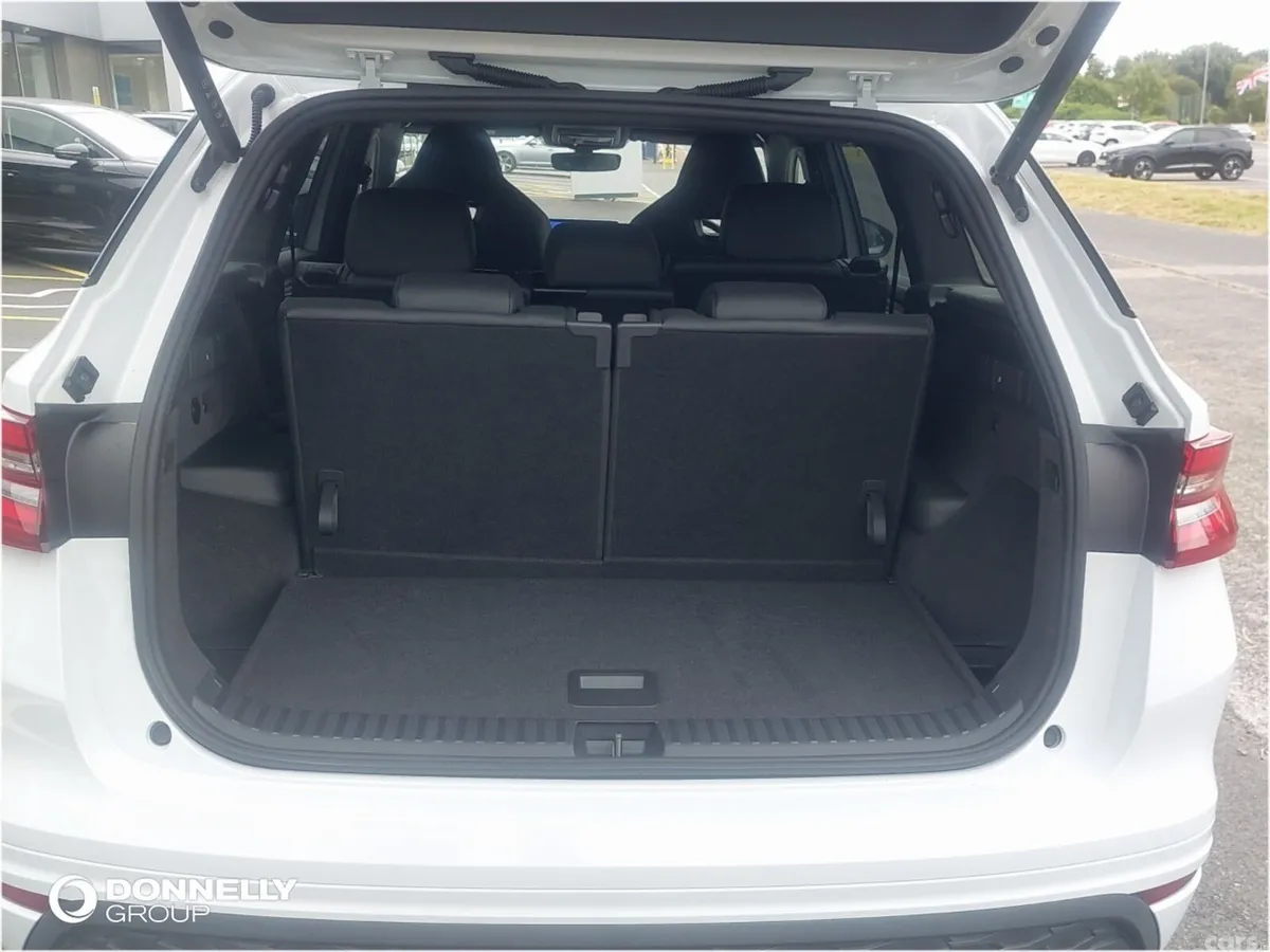 Skoda Kodiaq Estate, Diesel, 2026, White